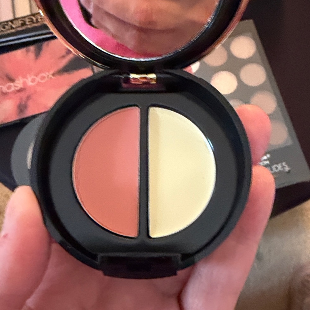 Makeup Bundle 7 items plus more all New - Picture 7 of 11